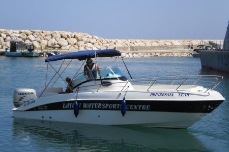 Private Self-drive 250hp Speedboat – 4hrs